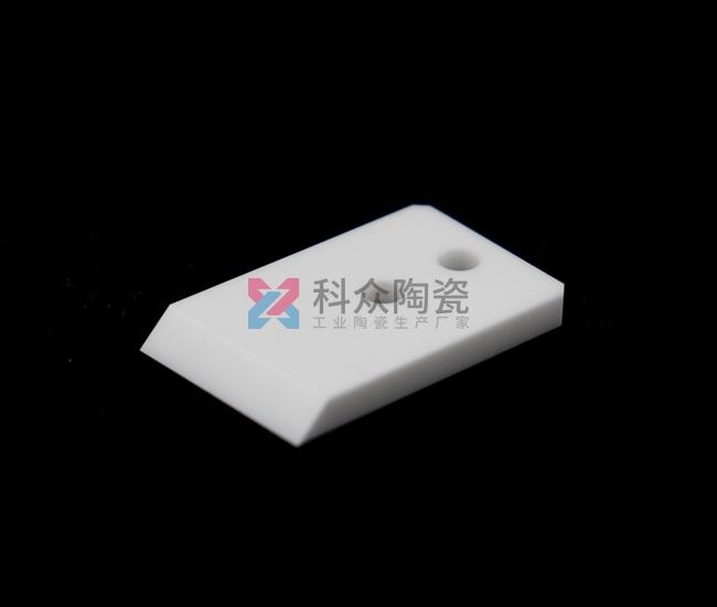氧化鋁陶瓷件都有哪些分類和特點呢？（圖）
